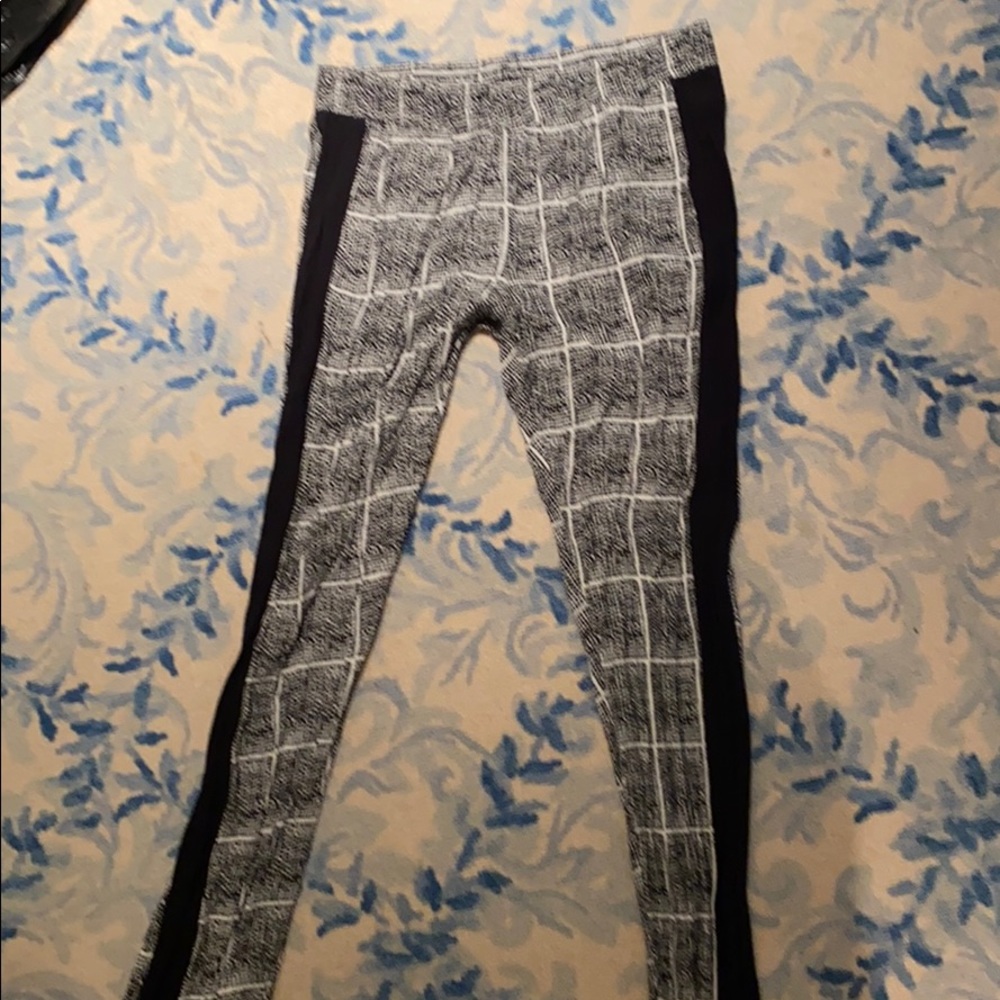 Comfy Pattern Pants - image 1